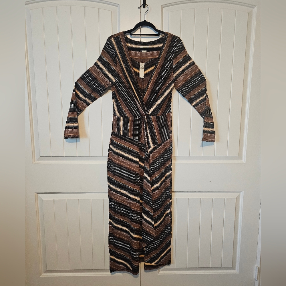 Elegant Striped V-Neck Long Sleeve Dress